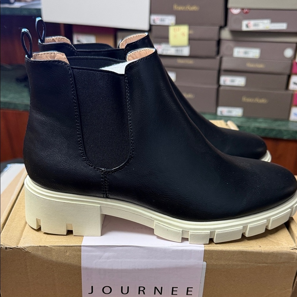 Journee Collection Black Chelsea Boots with Cream Lug Sole